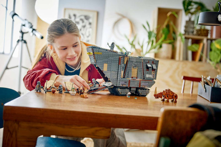 LEGO Star Wars Offworld Sandcrawler en Mudhorn (75453)