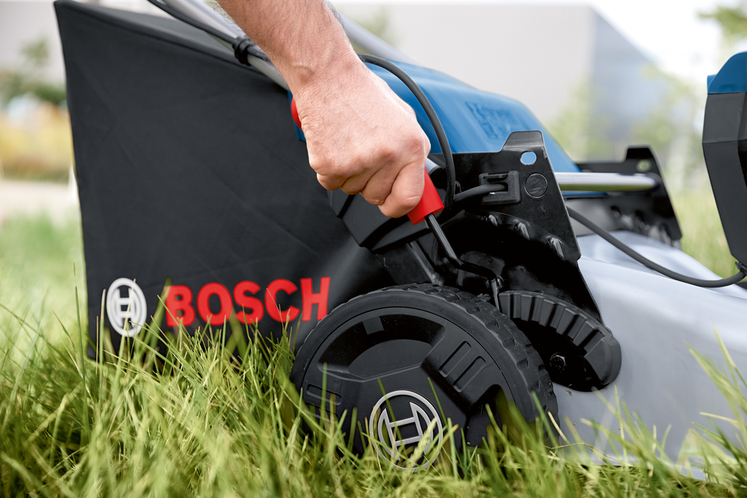 Bosch GRA 18V2-46 Lawnmower 18V Solo in Box - 06008C8000